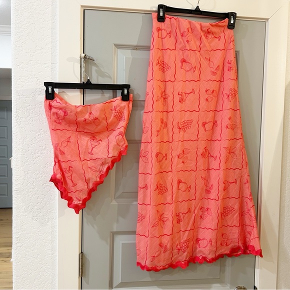 Hello Molly Daiquiri Strawberry Tropical Set Maxi Skirt Strapless Top - Picture 7 of 7